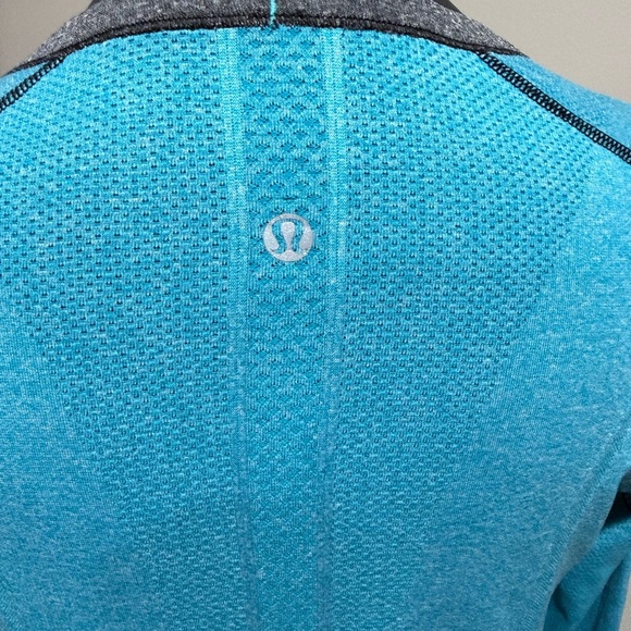 Lululemon Swiftly Tech Teal Long Sleeve Crew shirt - Picture 5 of 7